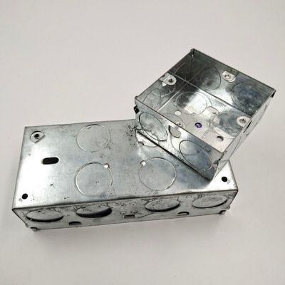 chất lượng  BS Standard Switch Socket Box IP65 Galvanized Steel 3X6 3X3 nhà máy