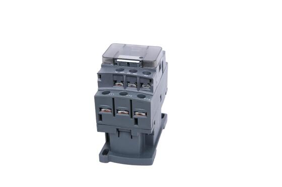 3 Pole AC Contactor Điện lực định số 50A Cung cấp hoạt động trong mạch điều khiển động cơ với điện áp cách nhiệt định số 690VAC